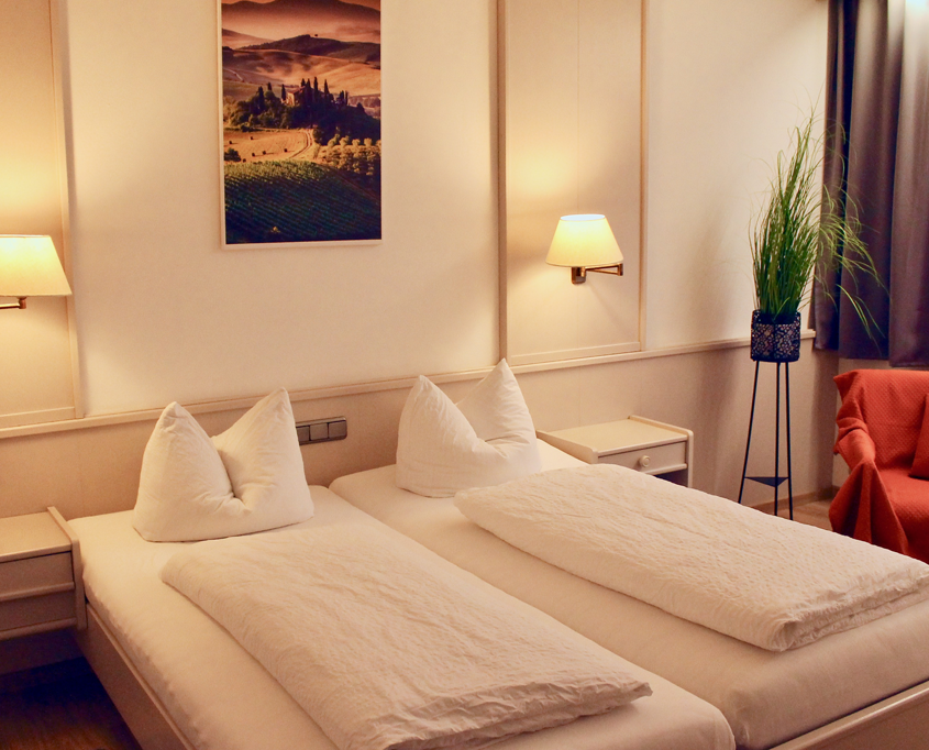 Doppelzimmer Nebenhaus Niederalteicher Hof Hengersberg